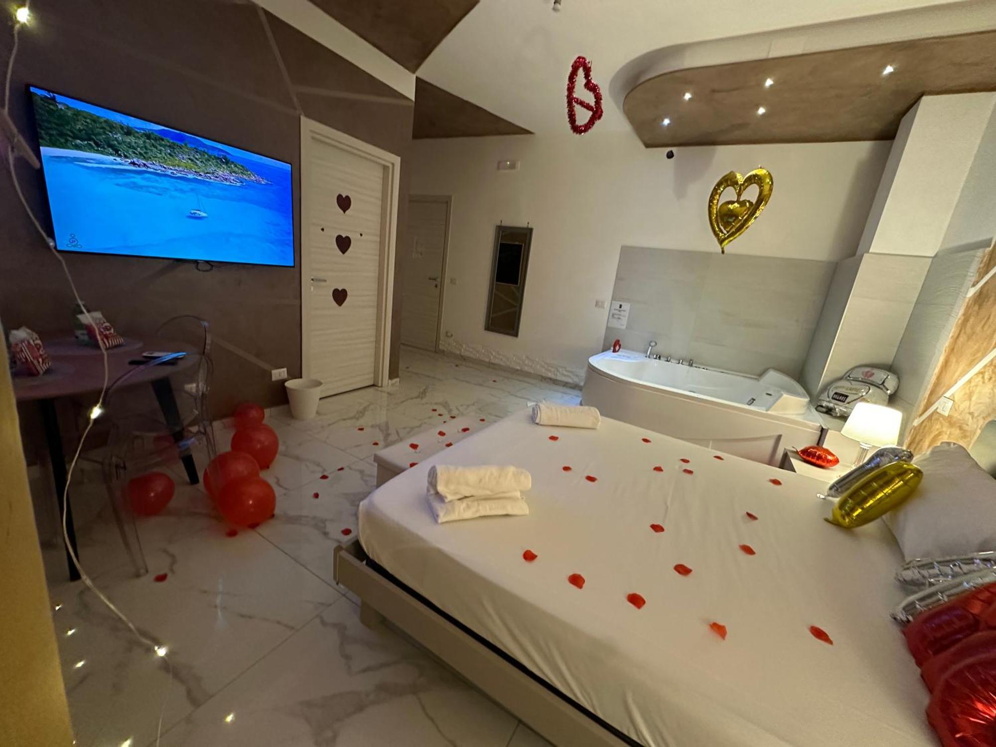 Infinity Suite Acerra Exterior foto